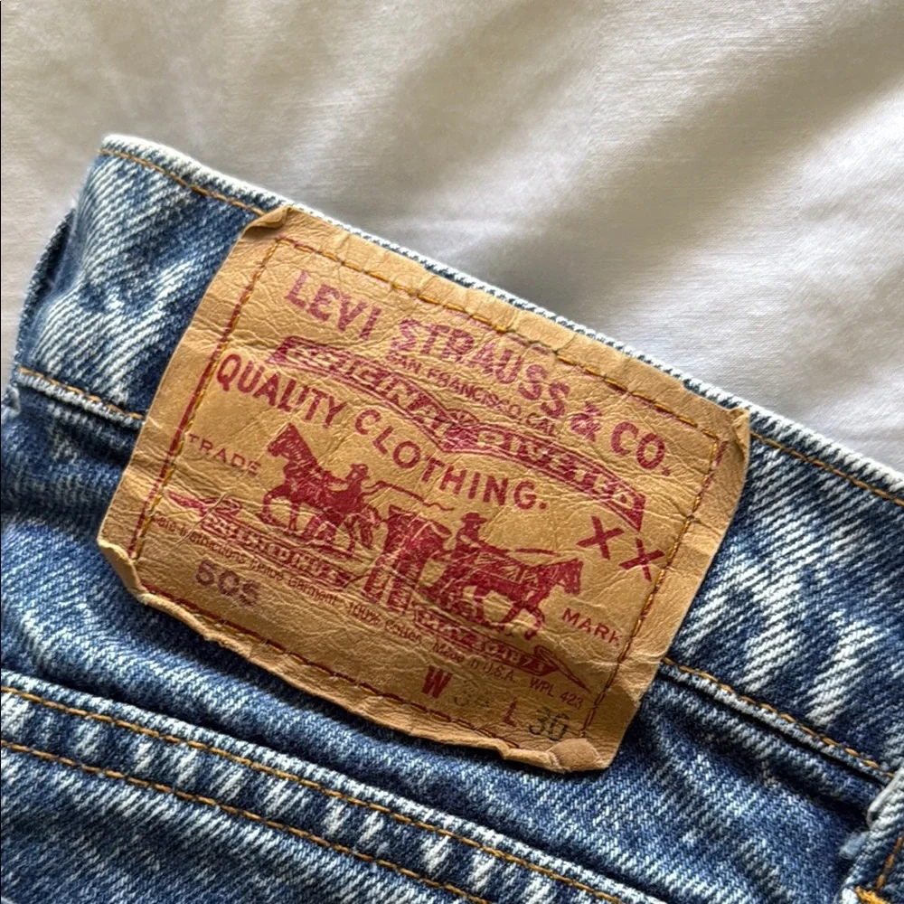 505 Levi’s - Picture 2 of 7